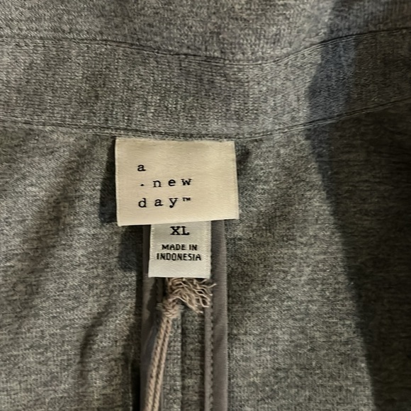 A New Day Blazer - Picture 3 of 4